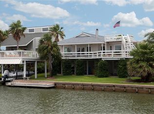 3718 Brewster Ky, Galveston, TX 77554