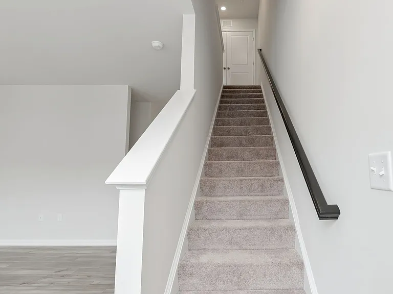 5616 Ludlow Pl — Photo 31