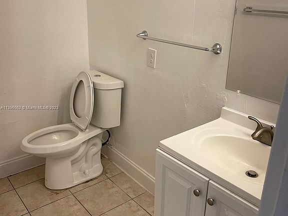 3rd image of 1625 NW 81st St #1625