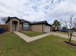413 Port O Conner Dr, Little Elm, TX 75068