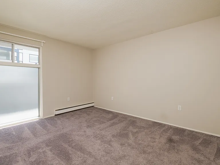 1740 Melrose Ave #502 — Photo 17