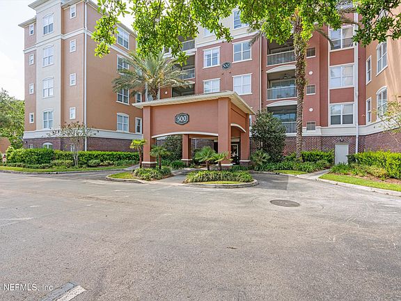 3rd image of 4480 DEERWOOD LAKE Parkway #523