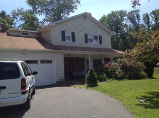 25 Keith Dr, Monsey, NY 10952