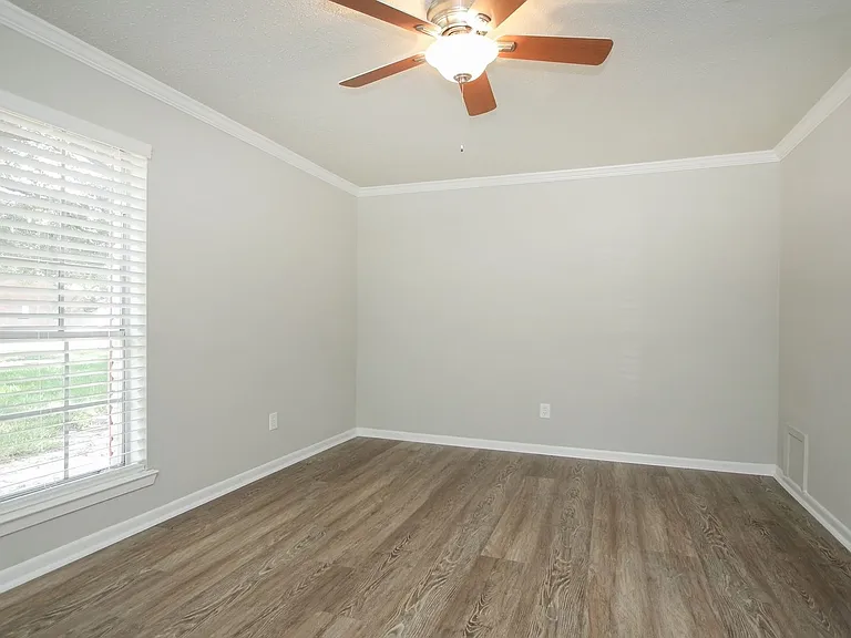 13303 Hampton Falls Dr — Photo 24