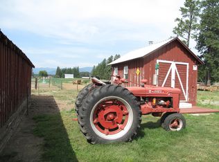 10266 Colburn Culver Rd, Sandpoint, ID 83864