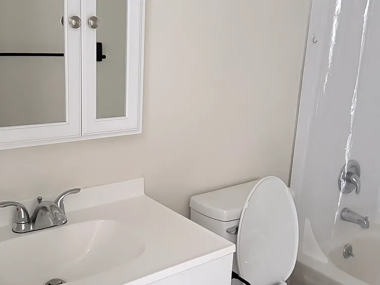 1213 Ellston Rd #2 — Photo 9