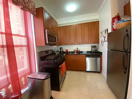 Rented by Cohen Smith Chang LLC | media 7