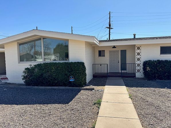 832 W Stirrup Dr