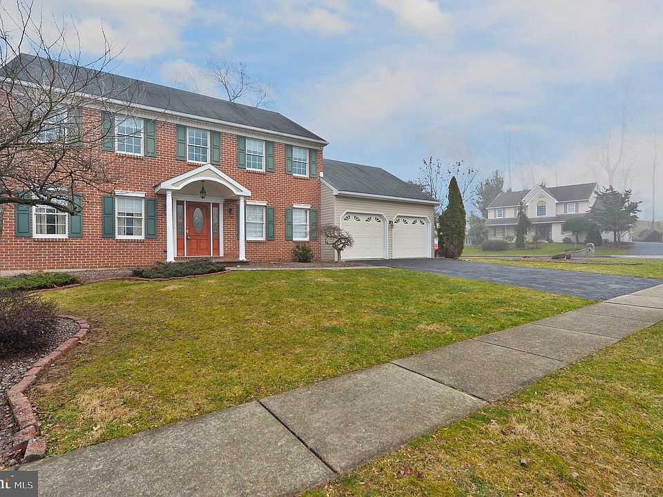 249 Keats Dr, Sinking Spring, PA 19608 Zillow