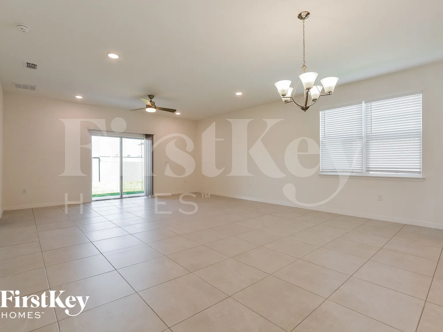4 bed, 3.0 bath, 2210 sqft, $2,970 — Photo 2