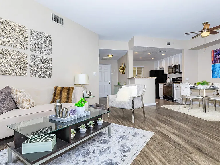 Villas Antonio Apartment Homes — Photo 53