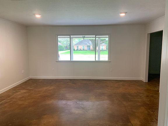 5th image of 4646 Drusilla Dr