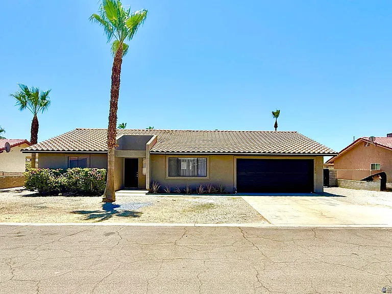 11879 E Via Loma Vis — Photo 2
