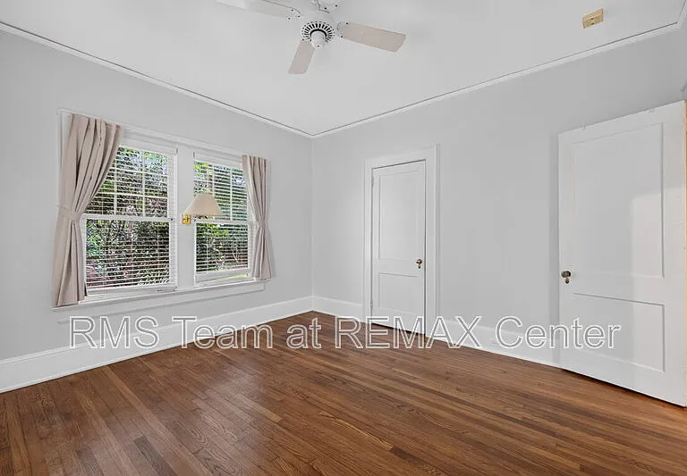 582 Clifton Rd NE — Photo 31