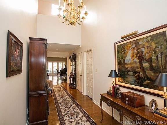 5th image of 3213 E 73rd St #23