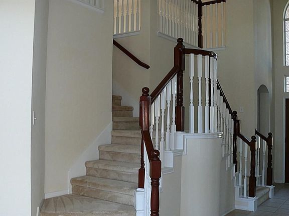 Two sided staircase!