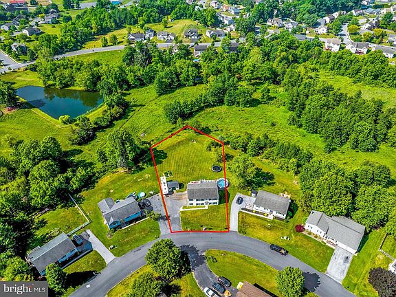 4th image of 133 Wheatland Dr