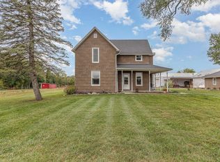 69977 Sycamore Rd, Walkerton, IN 46574