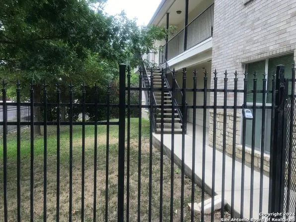 4931 Ali Ave APT 1, San Antonio, TX 78229