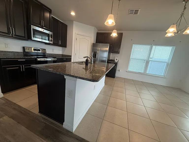 14207 Poke Ridge Dr — Photo 5