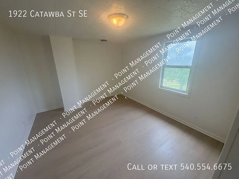 1922 Catawba St SE — Photo 13