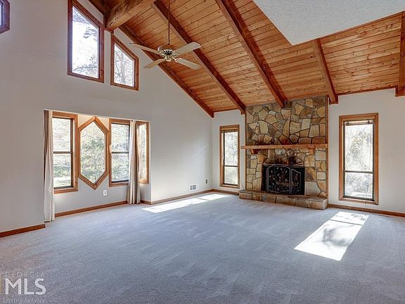 4th image of 4789 Tremont Ct NE