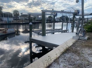 3781 Blueberry Ln, Saint James City, FL 33956