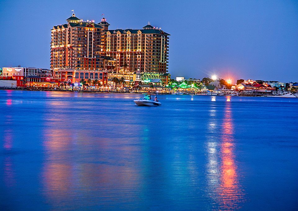 1st image of 10 Harbor Blvd #912