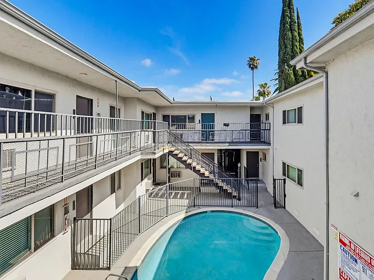 Kester Apartments — Photo 7