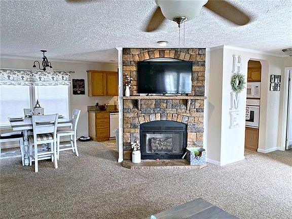 5th image of 2731 Amber Pond Ct