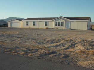 320 E Stagecoach Rd, Pahrump, NV 89060