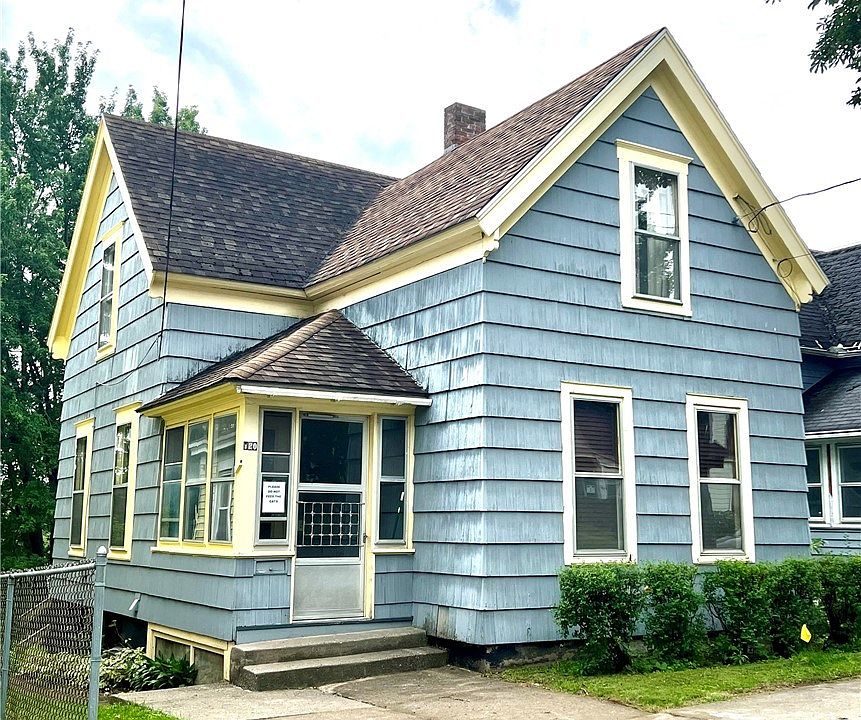 1st image of 120 Vann St