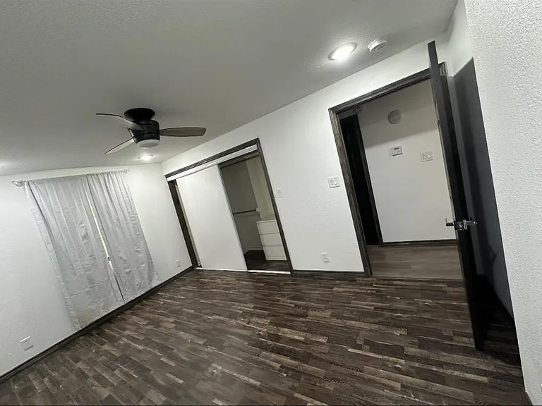 1542 N Bolton St — Photo 3