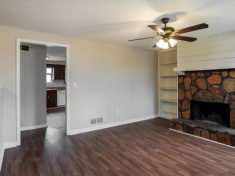 5840 Pair Ct — Photo 4