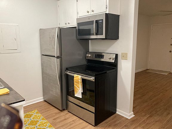 2nd image of 2601 Hillsboro Pike APT G13