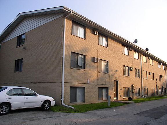 2nd image of 50 W 65th St APT 2