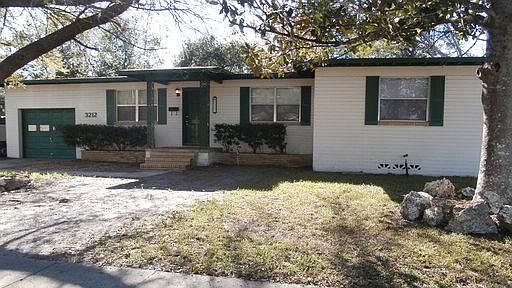 1st image of 3212 Holly Berry Ln