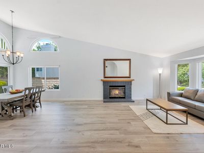 2702 Knightsbridge Ave, Thousand Oaks, CA, 91362