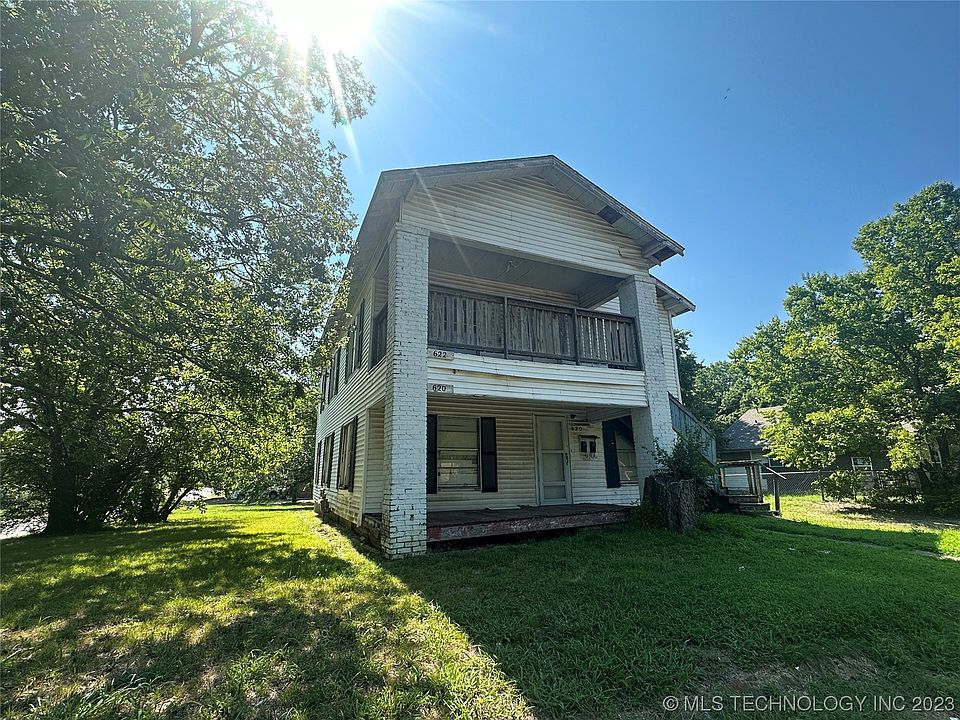 2nd image of 620 A St NE