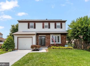 864 Hampton Way, Williamstown, NJ 08094