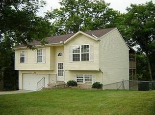 15815 Elizabeth Dr, Lawrenceburg, IN 47025