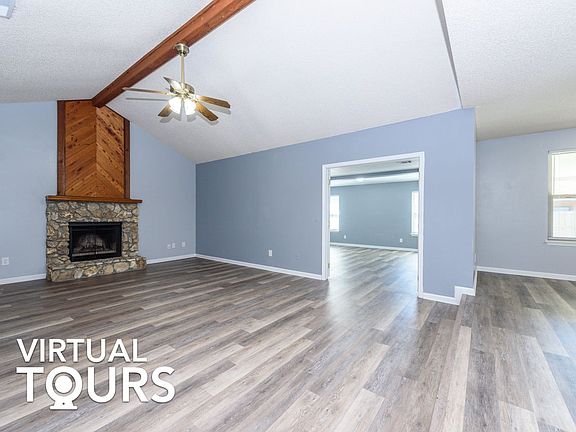 5th image of 8062 Sable Woods Dr N