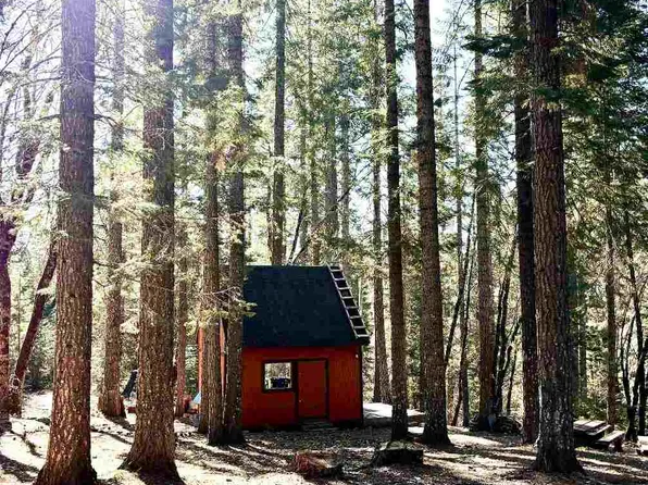 3-E-27 & 30 Red Cir, McCloud, CA 96057