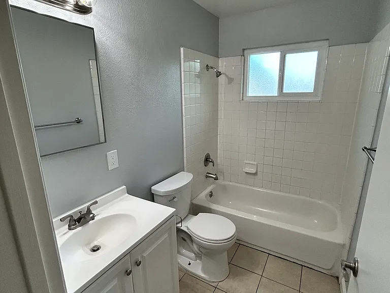 1007 Leigh Ave #7 — Photo 15