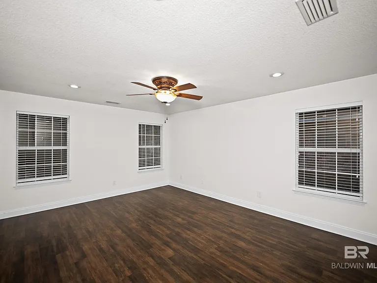 101 Davison Loop — Photo 16