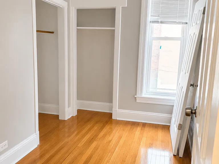 4615 S Vincennes Ave #1 — Photo 8