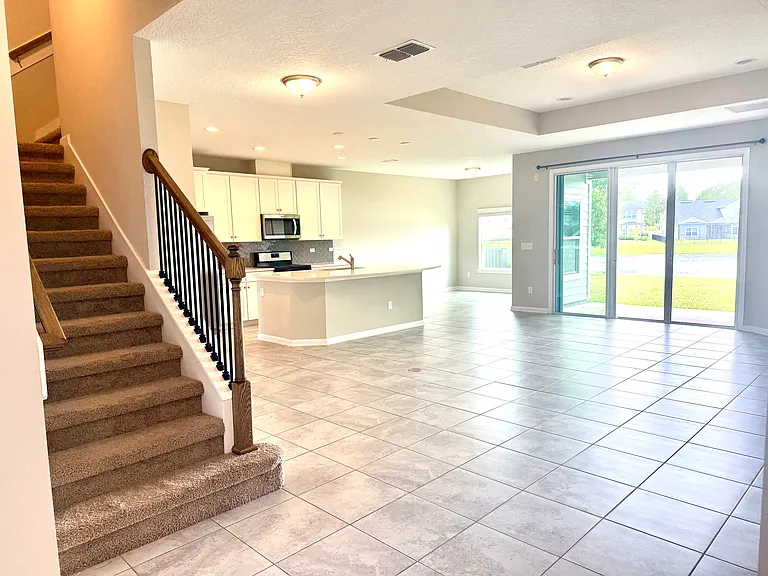 142 Ness Cir — Photo 3