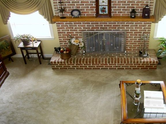 4th image of 6115 Muhlenberg Ct