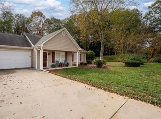 3023 Bentley Park Cir, Gainesville, GA 30504