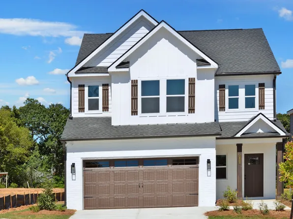 1611 Firelight Way, Ooltewah, TN 37363